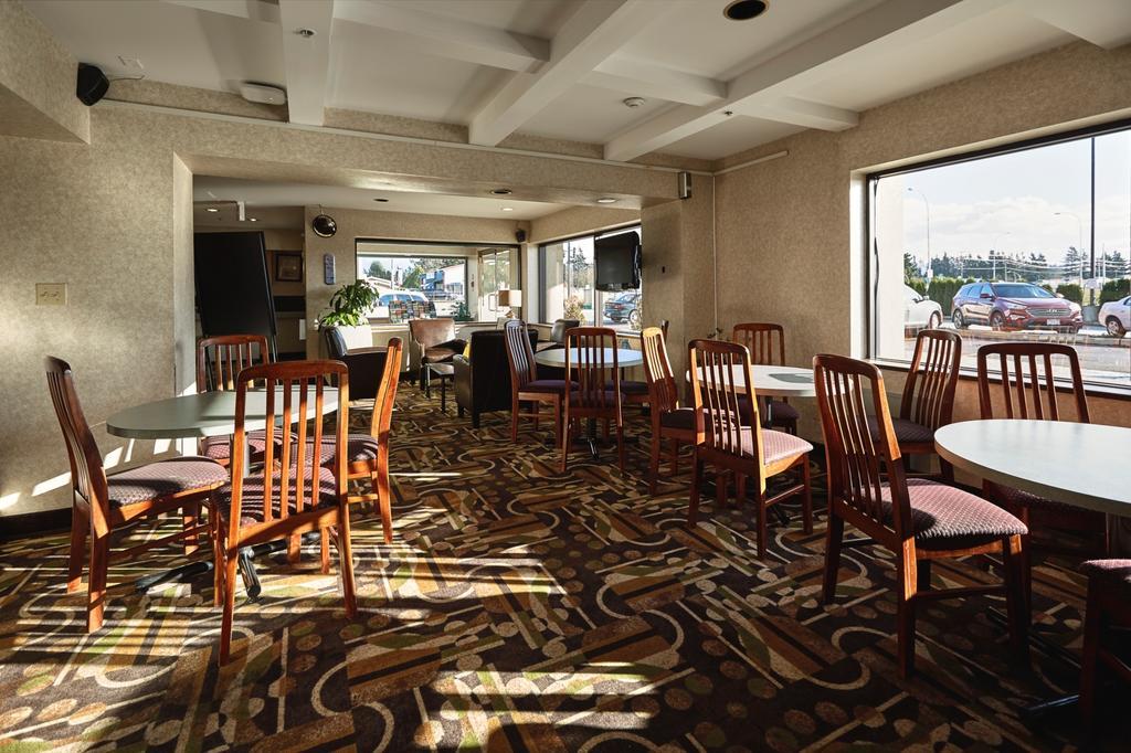 รามาดา บาย วินด์แฮม แอ็บบอตส์ฟอร์ด Hotel อับบอทส์ฟอร์ด ภายนอก รูปภาพ